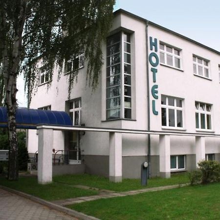 Amarillo Hotel Velten Kültér fotó