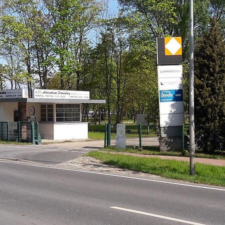 Amarillo Hotel Velten Kültér fotó